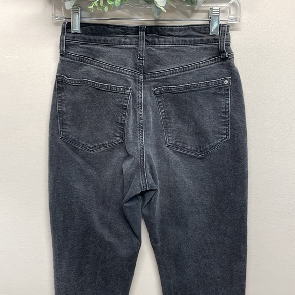 Mavi Star High Waist Mom Jean Black Wash Denim Style 101077-33944 Size 25x29 - Picture 5 of 15